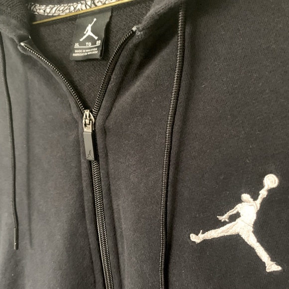 Jordan — by Nike logo full zip men’s black hoodie - Picture 2 of 3